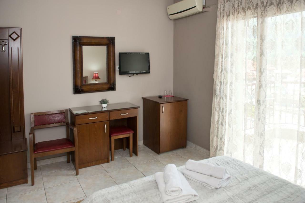 Hotel Philippion Káto Loutrákion المظهر الخارجي الصورة